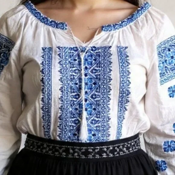 XL🌺Romanian Traditional White&Blue Handmade Embroidered Peasant Blouse Ie - Picture 2 of 10